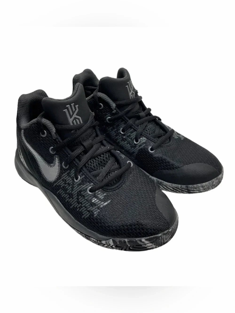 Nike Kyrie Flytrap II AQ3412-009 Black Basketball Shoes Youth Size 6Y Sneakers